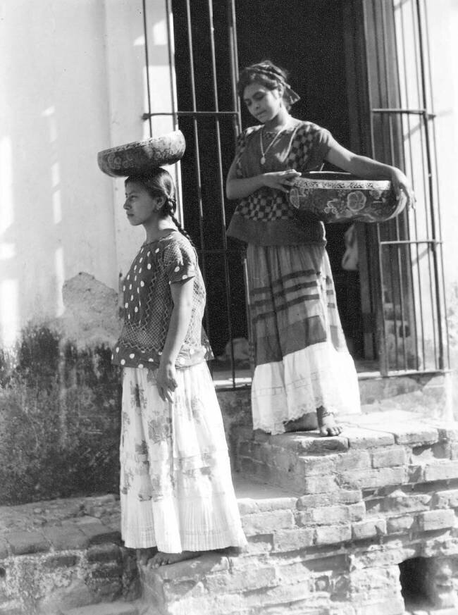 Women In Tehuantepec Mexico By Tina Modotti Art Print Wall Art Posters And Framed Art
