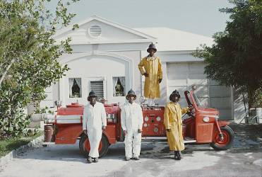 Lyford Cay Fire Service (Slim Aarons) - Muzeo.com