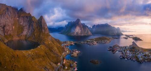 Above Reine (Richard Beresford Harris) - Muzeo.com