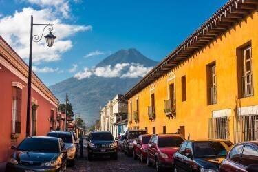 Antigua Guatemala (David Ducoin) - Muzeo.com