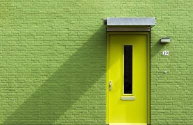 Attractive shelter (Greetje van Son) - Muzeo.com