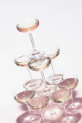 Champagne tower (1x Studio III) - Muzeo.com