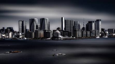 City (Amatou T) - Muzeo.com