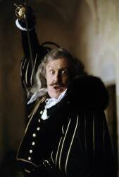 Claude Rich in La fille de d'Artagnan (Collection Christophel) - Muzeo.com