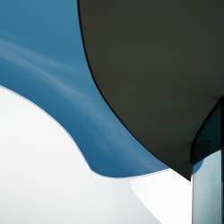 Curves (Luc Vangindertael (laGrange)) - Muzeo.com