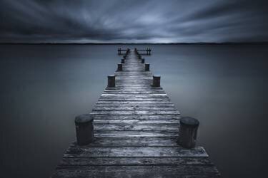 Dark (Iso66) - Muzeo.com