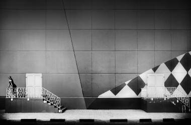 Doors (Marcus Bj) - Muzeo.com