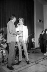 Eddie Mitchell (anonymous) - Muzeo.com