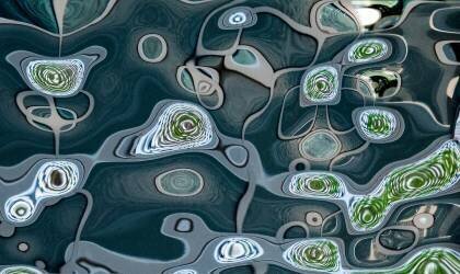 Metallic reflection (Stephan Ruckert) - Muzeo.com