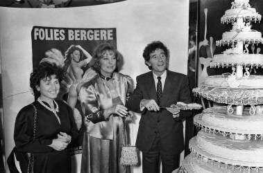 Monique Lang (anonymous) - Muzeo.com