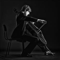 Musician (Refat) - Muzeo.com