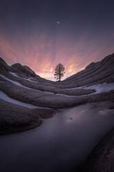 Night falls (Xiaopeng Guan) - Muzeo.com