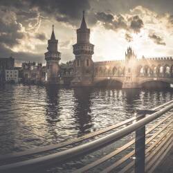 Oberbaumbrücke (Ronny Behnert) - Muzeo.com