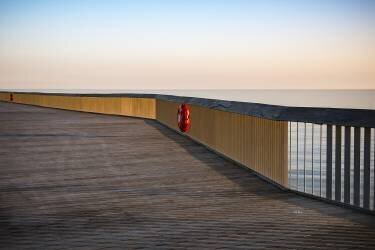 Pier (Linda Wride) - Muzeo.com