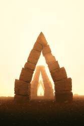 Portals (Leroy Souhuwat) - Muzeo.com