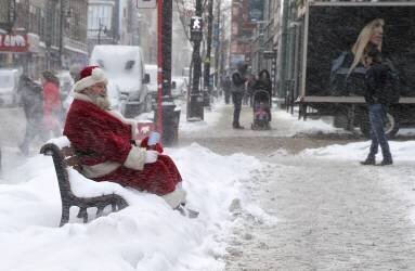 Santa Claus (C.S. Tjandra) - Muzeo.com