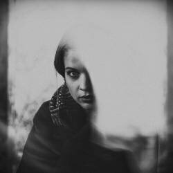 Shyness (Sandra Ulfig) - Muzeo.com