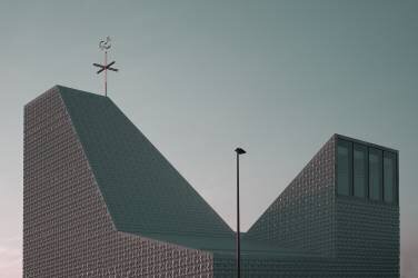 Sprungschanze Gottes (Mike Kreiten) - Muzeo.com