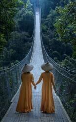 The Bridge (Fira Mikael) - Muzeo.com