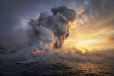 The Explosion (Ryan Dyar) - Muzeo.com