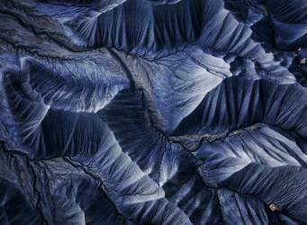 The plaited land (Shenshen Dou) - Muzeo.com