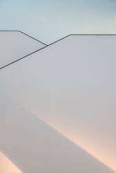 The play of light (Greetje van Son) - Muzeo.com