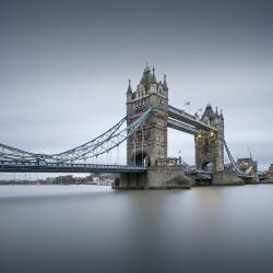 Tower Bridge (Ronny Behnert) - Muzeo.com