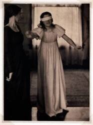 Blind man's Buff (Clarence Hudson White) - Muzeo.com
