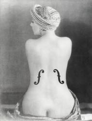 Le Violon d'Ingres (Man Ray) - Muzeo.com
