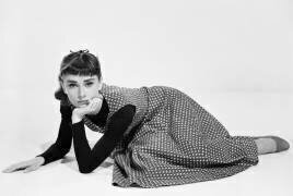 Audrey Hepburn (anonymous) - Muzeo.com