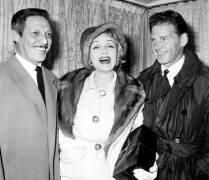 Jean Sablon, Marlene Dietrich and Jean Pierre Aumont (Rue des Archives) - Muzeo.com