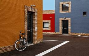 Colored facades (Gilbert Claes ) - Muzeo.com