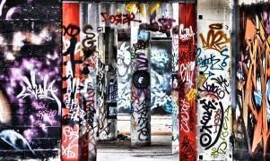 Abandoned complex (Benoît Bacou) - Muzeo.com