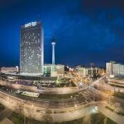Alexanderplatz (Ronny Behnert) - Muzeo.com