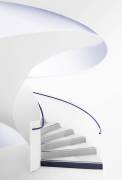 Curve upwards (Greetje van Son) - Muzeo.com