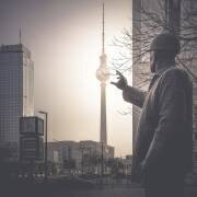 Der Bauarbeiter (Ronny Behnert) - Muzeo.com