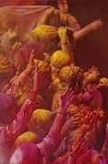 Foray into the heart of Holi (Véronique Durruty) - Muzeo.com