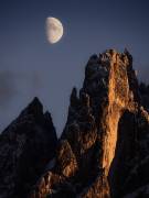 Half Moon (Rostovskiy Anton) - Muzeo.com