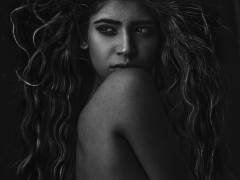 Mariyam (James Mahfuz) - Muzeo.com