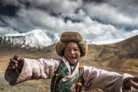 Smile (Tibet) (Sarawut Intarob) - Muzeo.com