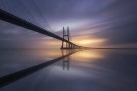 Sunrise bridge (Jorge Ruiz Dueso) - Muzeo.com