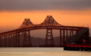Sunrise on the San Francisco Bay (Robin Wechsler) - Muzeo.com