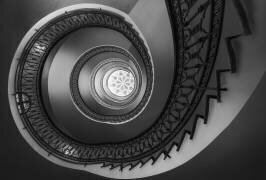 Swirl (Jorge Ruiz Dueso) - Muzeo.com